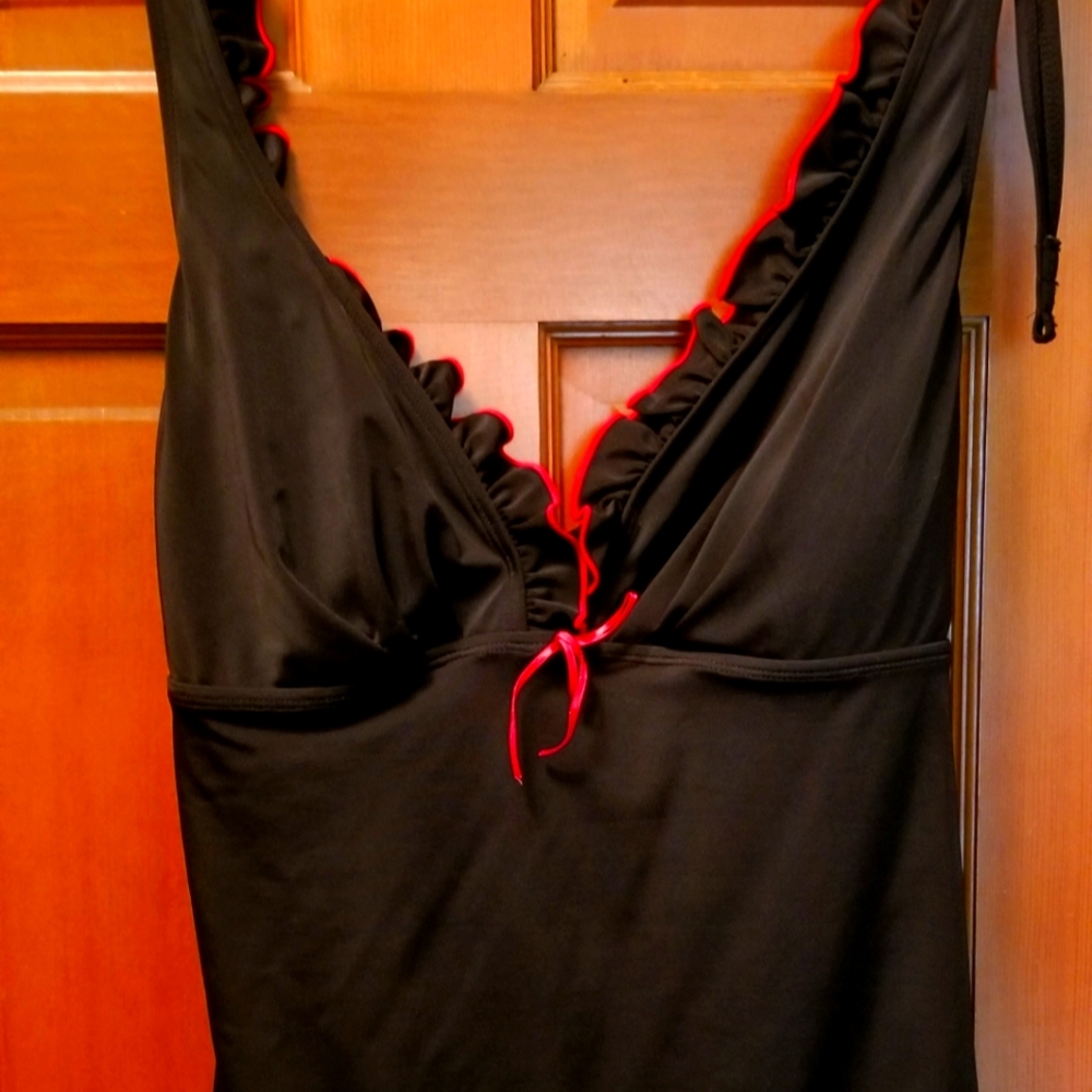 Swimsuit. 50's style